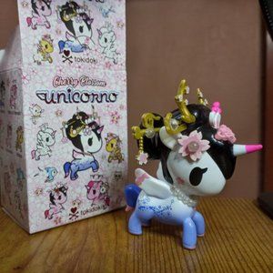 Tokidoki Unicorno Cherry Blossom Series "Yoshino" figure